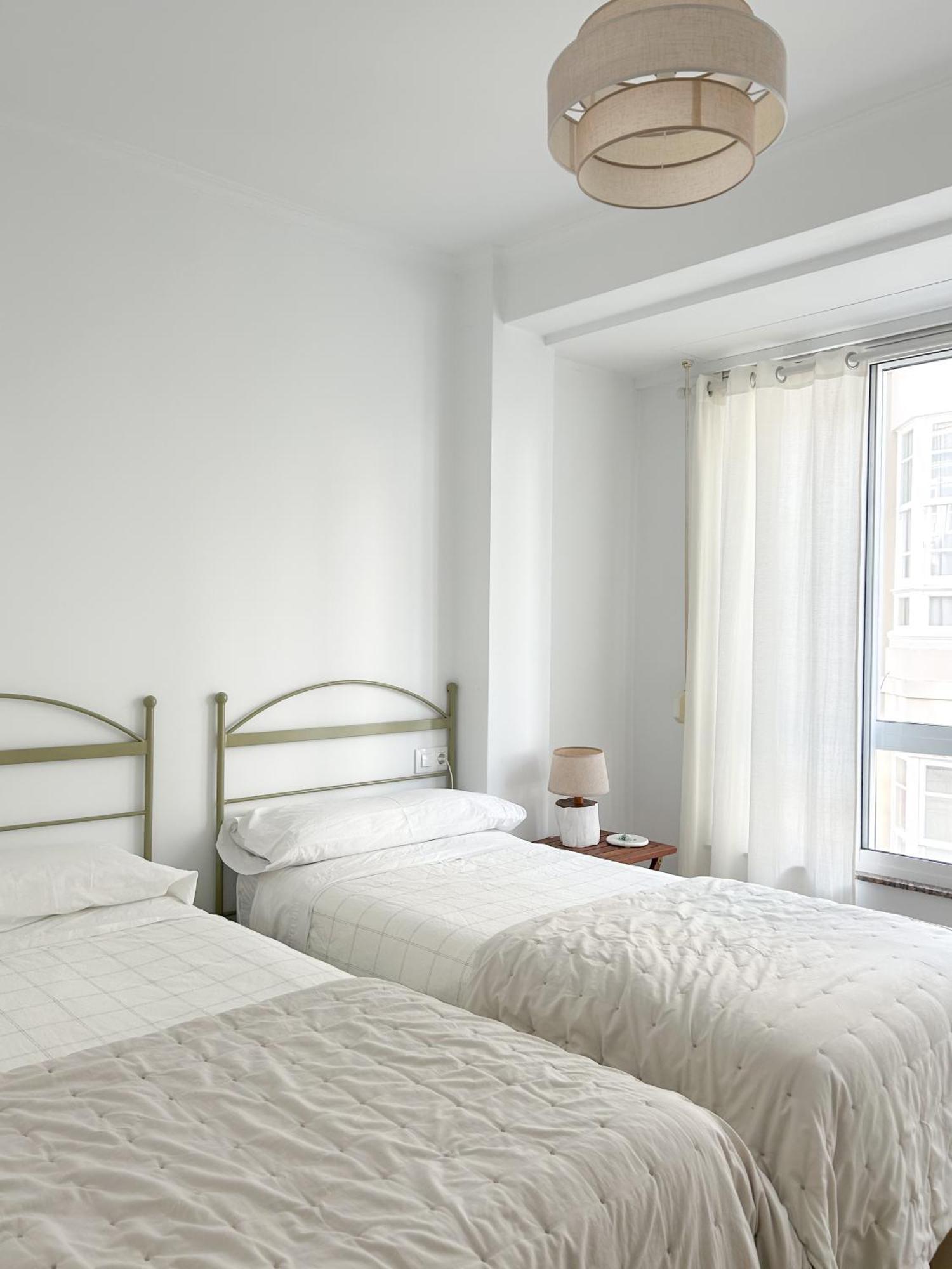 Apartament Apartamento Turistico En Pleno Centro De Ferrol Zewnętrze zdjęcie